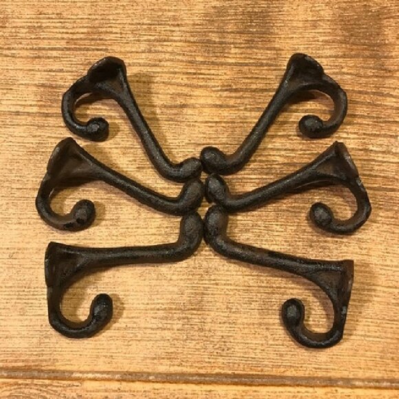 Two (2) Cast Iron Rustic Brown 2 3/4" tall Double Wall Hooks Two (2) 0170-01202 - Picture 9 of 15